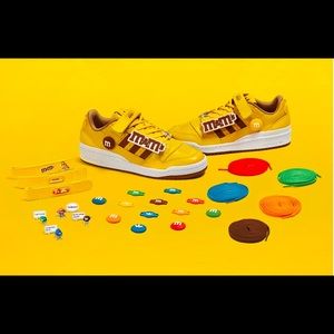 M&M’s x Adidas Forum low 84